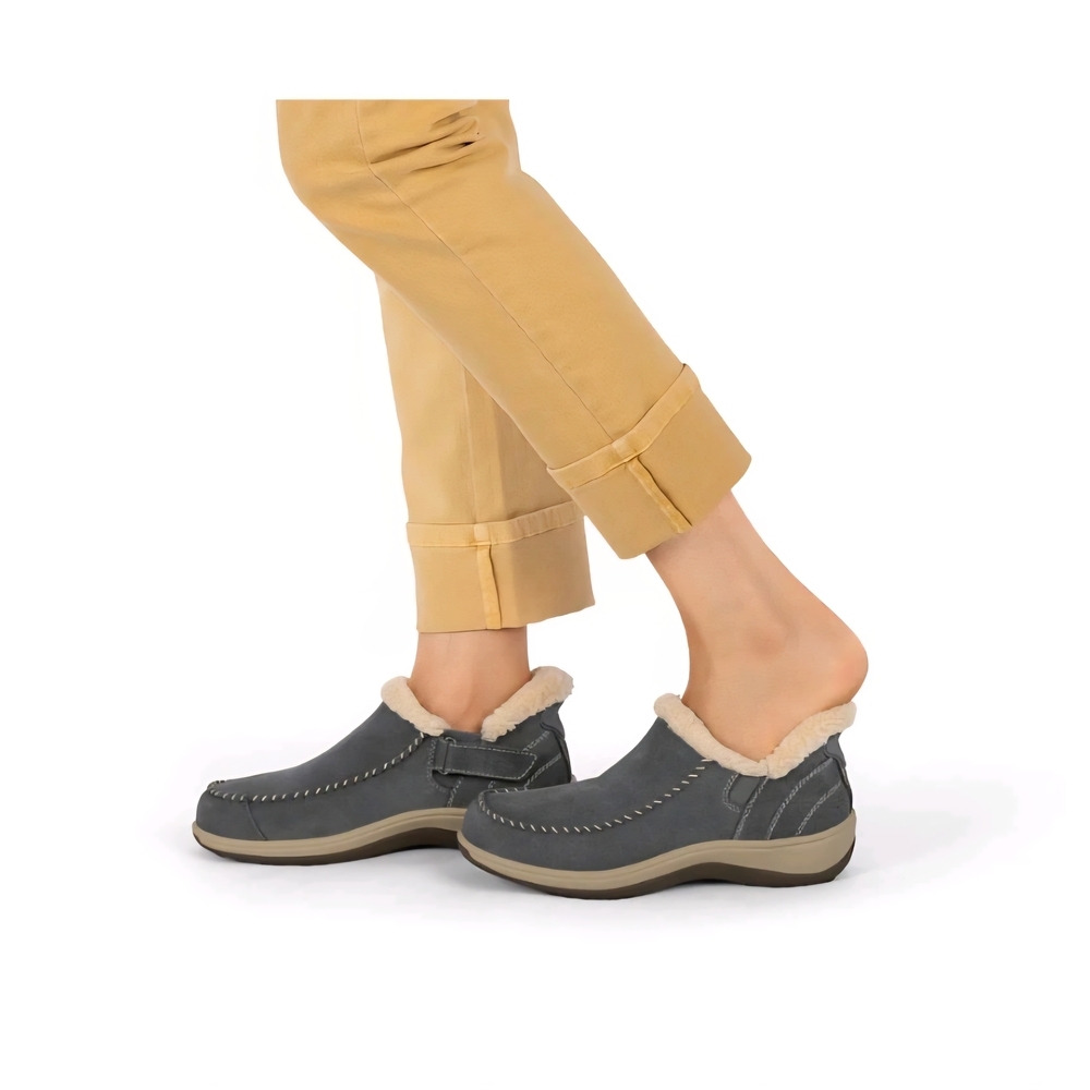 Orthofeet Women's Lorin Hands-Free Suede Slipper-Shoes Gray - Picture 5 of 9